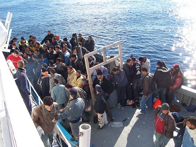 Sauvetage en mer d'immigrés naufragés