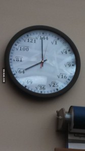 Horloge mathématicienne