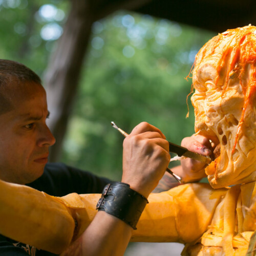 Halloween : sculpture sur citrouille