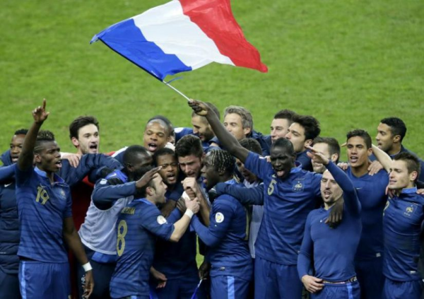 Photo de la victoire de l'équipe de France pour la séléction de la coupe du monde de football 2014