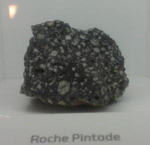 cristaux dans un basalte