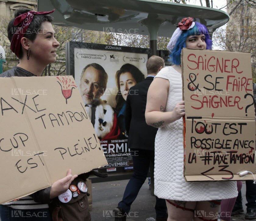 Les féministes françaises contre la taxe tampon