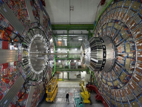 accélérateur de particules du CERN section